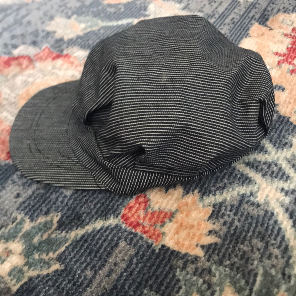 Conductor Hat - Picture 2 of 7